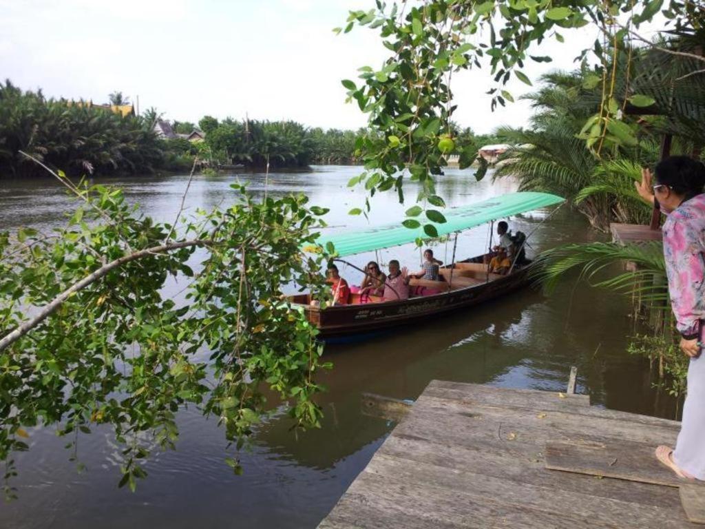 Baan Suan Nuan Ta Hotel Samut Songkhram Luaran gambar